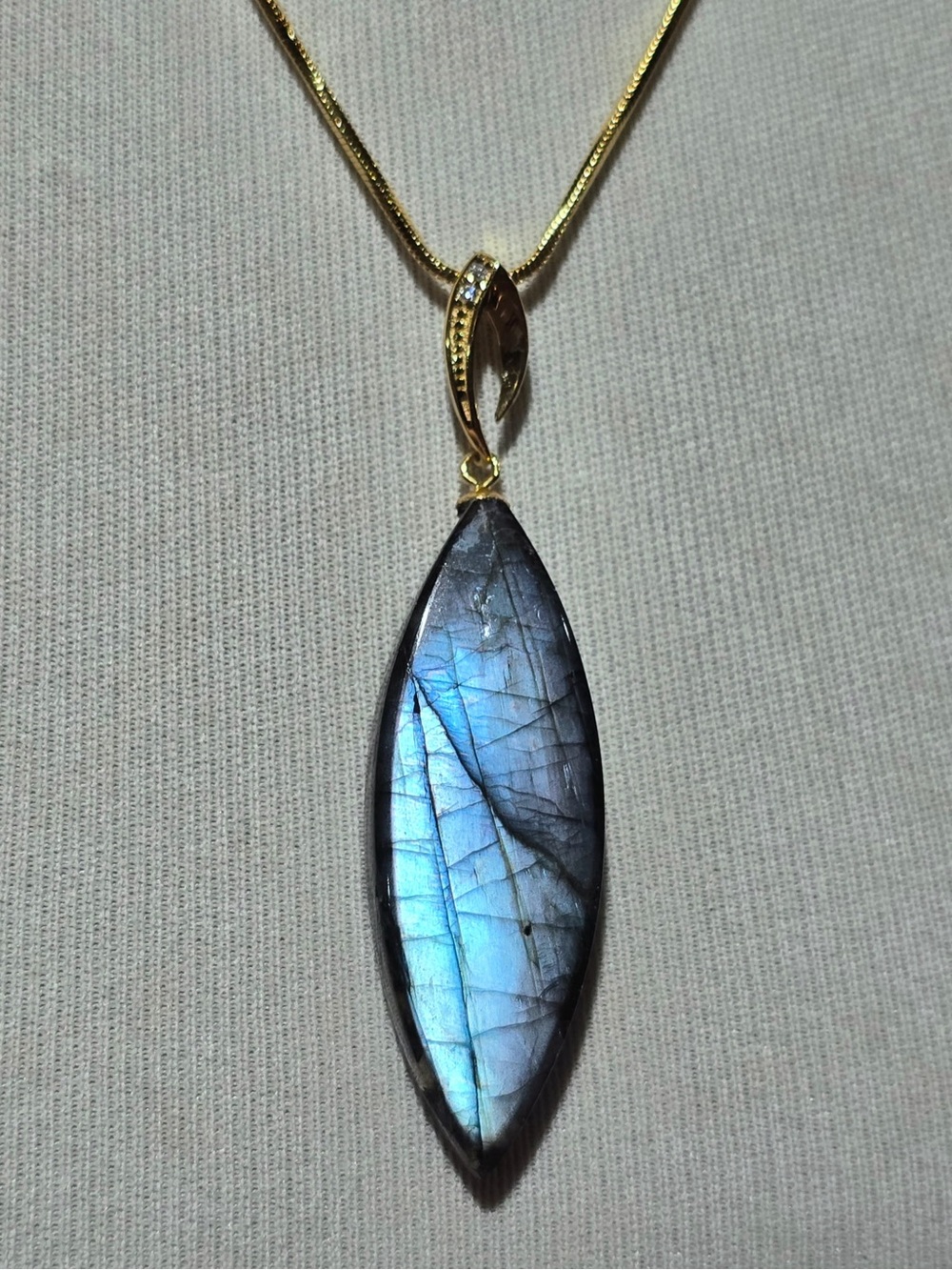Handmade Labradorite Marquise Pendant Necklace *NEW